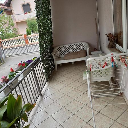 Hostel Traveler'S Rest - Near Podgorica Airport Mitrovici  Zewnętrze zdjęcie